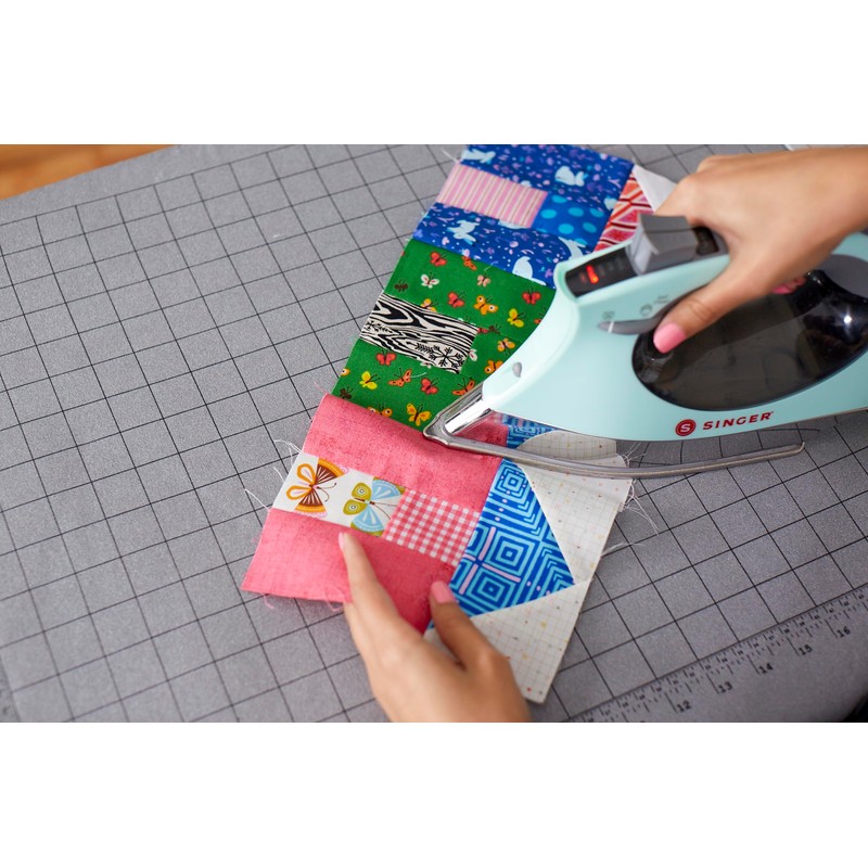 SINGER SteamCraft Plus Digital Display Iron, Five Fabric Settings, OnPoint