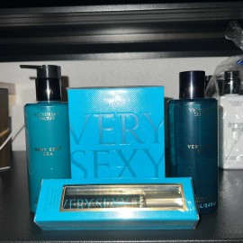 Victoria's Secret Lot Of 4 Victoria’s Secret VERY SEXY SEA Eau De Parfum,Lotion,Mist Gift Set NEW