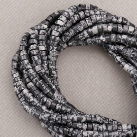 150PCs Natural Black Imperial Jasper Spacer Beads, Loose Semi Precious Flat Round Gemstone Heishi Disc Stone Beads for Beading Jewelry Making 4mm*2mm 38cm