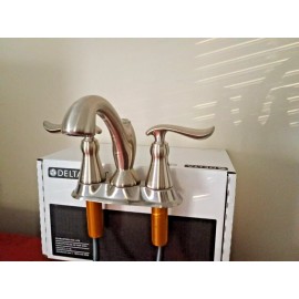 DELTA LINDEN 2594-SSMPU-DST TWO HANDLE CENTERSET BATHROOM FAUCET STAINLESS