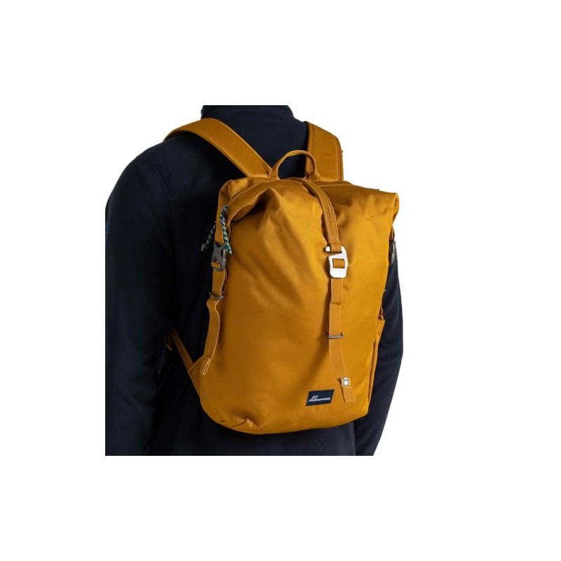 Craghoppers Men's 16L Kiwi II Classic Rolltop Backpack
