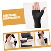 BUGUUYO Elastic Wrist Support Sleeve for Men Women Breathable Compression