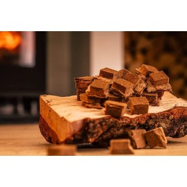 Topline Natural Wood Eco Firelighters - 224 Odourless Fire Starters Ideal for Wood Burners, Multi-fuel Stoves, Fire Pits, Pizza Ovens, BBQs, Fireplace, and Open Fire, Comes Card.