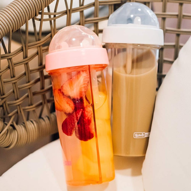 YYDSJFM Creative Water Cup,One Cup of Two Different Drinks Two