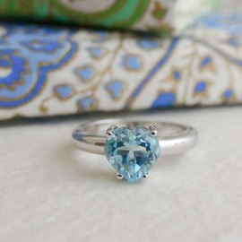 8mm herzförmiger Ring aus Sterlingsilber mit blauem Topas - Natürlicher Edelstein - Geburtstagsgeschenk - Weihnachtsgeschenk - Handgefertigte Geschenkideen für Frauen (US Size 7 / Diameter 17.3)