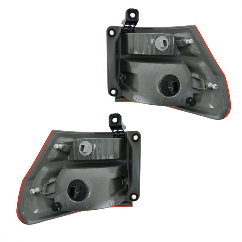 TRQ 2 Piece Driver & Passenger Side Outer Tail Light