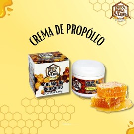 LA TIA TRINI Crema de propóleo Hecha con Cera de abeja Cicatrizante Vitamina A Quemaduras Raspones Rozaduras de bebé Nutre Rejuvenece Producción de colágeno Frasco 60g