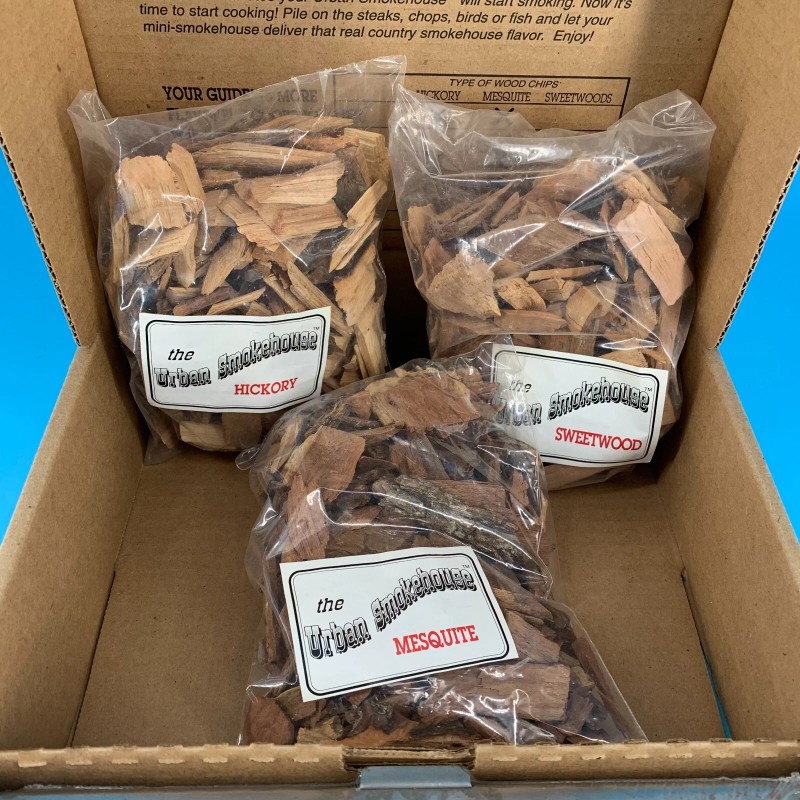 The Urban Smokehouse Smoker Box & Wood Chips Grill Kit