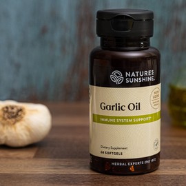 Nature's Sunshine Garlic Oil, 60 Softgel Capsules | Natural Immune Booster and a Powerful Antioxidant that Supports the Circulatory System