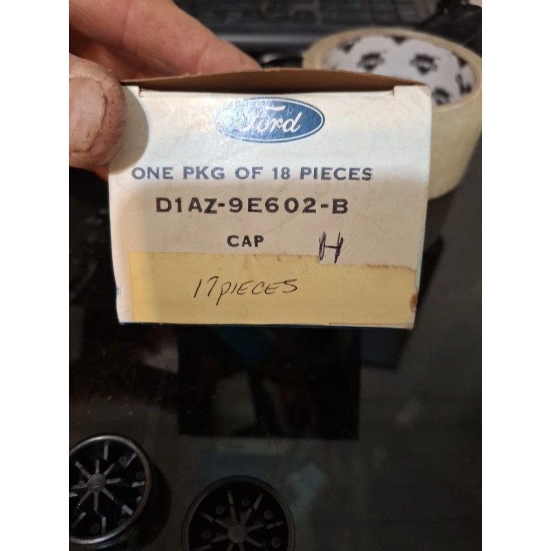 Ford NOS New Ford Fuel Vapor Canister Caps Set Of