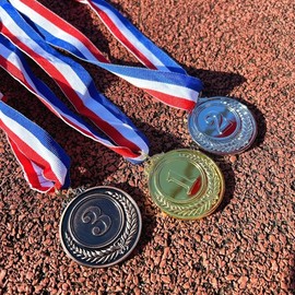 Running Rank Gold, Silver, and Bronze Medal Awards Ceremony Sports competition silver medal 4ea