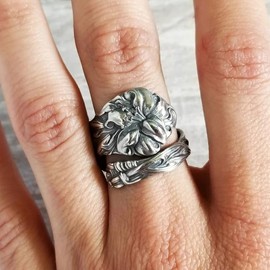 XRCXBLSC Vintage Sterling Silver Flower Ring for Women, Victorian Ethnic Dark Punk Tie Flower Casual Ring, Gothic Punk Hip Hop Dark Rolled Edge Fox Sterling Silver Geometric Ring Gift Q