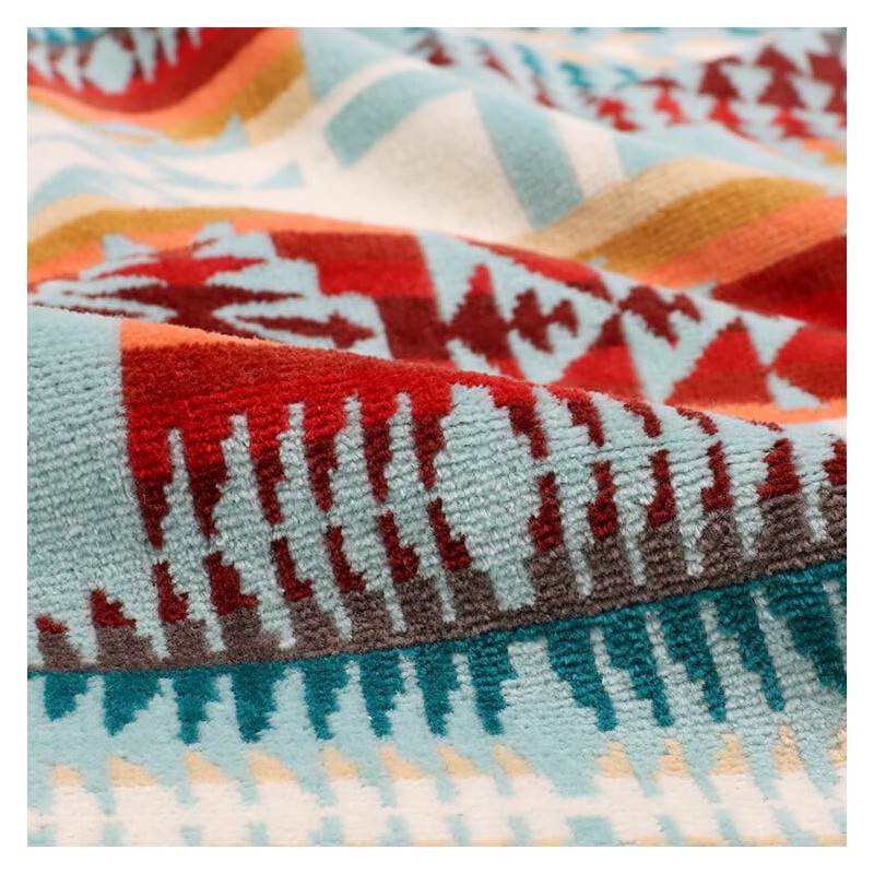 Pendleton XB218-51128 Iconic Jacquard Bath Towel, Chief Joseph Aqua