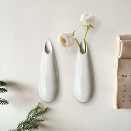 2 Pack White Ceramic Wall Vases,7.9 Inch Wall Hanging Plant Holder,Cubicle Modern Decor Wall Plant Holder Vase for Indoor Plants,Hanging Flower Pots for Air Vases,Propagation Wall Hanging