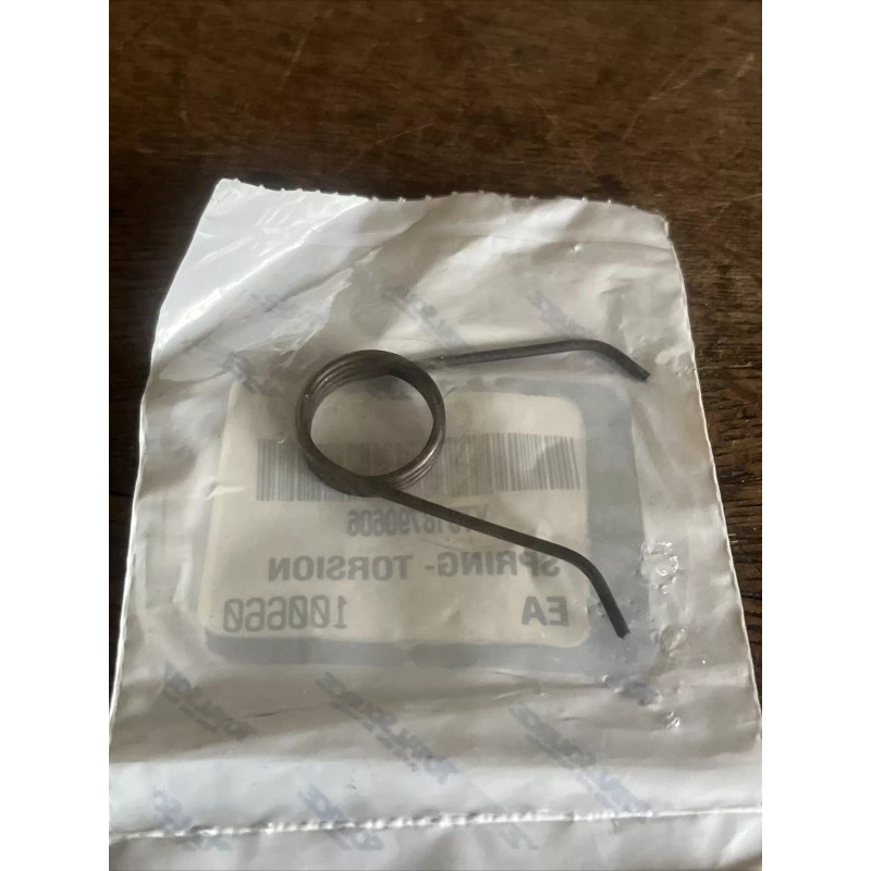 Total source NOS Total Source Torsion Spring HY1340866