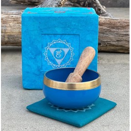 DharmaObjects Tibetan Throat Chakra Premium Palm Size Singing Bowl Gift Box Set