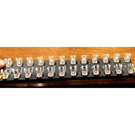 Littlefuse Fuse Holder 357 for 12 3AG Fuses Solder connection 7.2" long x 1.6 US