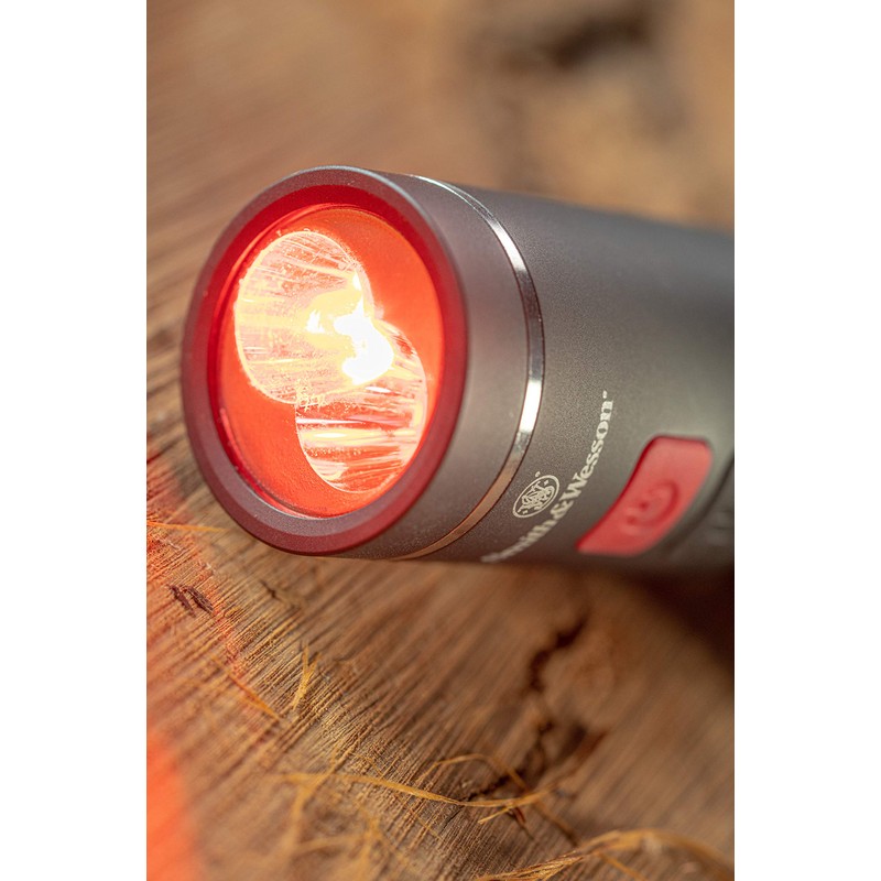 Smith & Wesson Night Guard Dual Beam Flashlight with 2