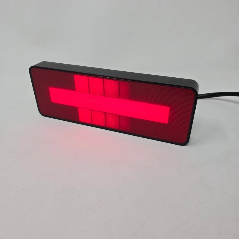 Mechanic Force Hitch Cover Red LED Brake Sequential Signal Reverse
