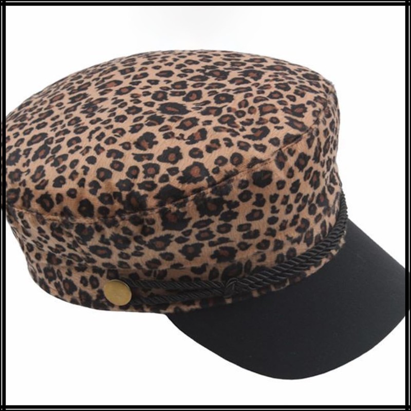 White Fang CZ208 Women's Marine Cap, Leopard Print, Newsquet, Black,