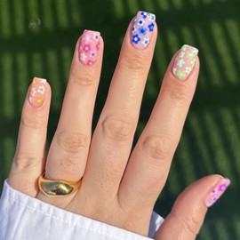 24 Pcs Spring Summer Press on Nails Short Medium Square Fake Nails with Glue Cute False Nails with Flower Designs Glossy Acrylic Glue on Nails Tip Full Cover Stick on Nails for Women Nail Decorations