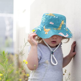 Malaxlx Kids Bucket Sun Hat Cute Giraffe Print Summer Outdoor Beach Hat for 4-8 Years Old Boys Girls