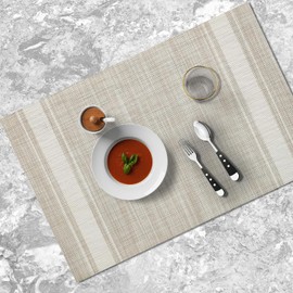 Plastic Woven Place Mats,Non-Slip,Set of 6,Waterproof Wipeable Dining Table Mats for Kitchen Table Indoor/Outdoor,White