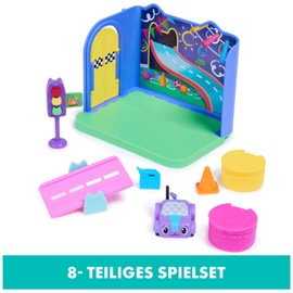 Gabby's Dollhouse Deluxe Room, Purr-ific Play Room, Playroom with Carlita Toy Car and 2 Pieces of Furniture and 2 Surprise Boxes with Accessories, Suitable for Children from 3 Years