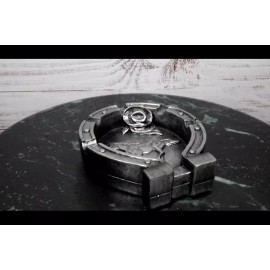 Rustic Western Wild West Smoke Lucky Horseshoe Horse Cowboy Hat Ashtray Figurine