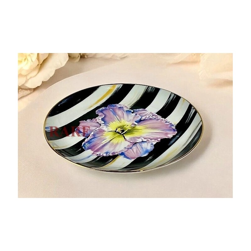 MacKenzie-Childs MacKenzie Childs Thistle & Bee Courtly Stripe 8.25" Iris