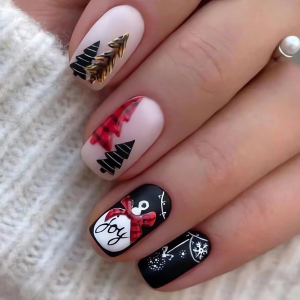 24Pcs Christmas Press on Nails Short Square Fake Nails Black