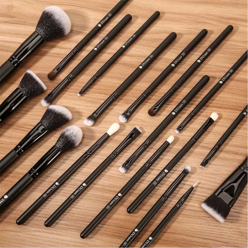Juego De Brochas De Maquillaje Ducare (15 Unidades)