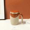 Magnetismo De Rotación Automática De La Taza De Café Marrón