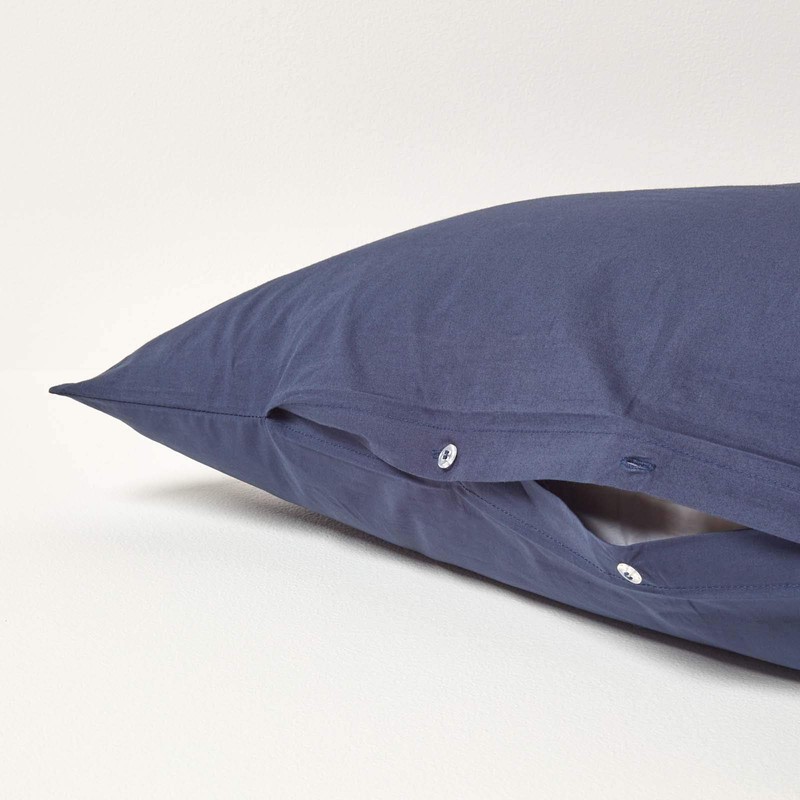 HOMESCAPES Navy Blue Pure Egyptian Cotton V-Shape Pillowcase 200 TC