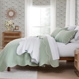 WDCOZY Sage Green Twin Size Quilt Bedding Set, Seafoam Scalloped Farmhouse Country Rustic Lightweight Soft Coverlet for All Season, Cute Cozy Kantha Pick Stitch Bedspread, 1 Pillow Shams