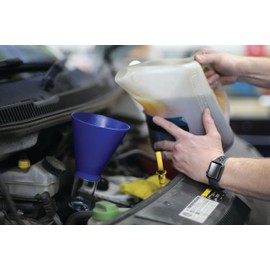 Laser 8301 Oil Funnel Set - for VAG