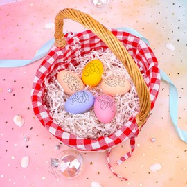 Zwish 150Grams / 5.3 Oz White Crinkle Cut Paper Shred Filler Gift Boxes Filler Gift Wrapping Gift Basket Filler for Gift Wrapping & Basket Filling