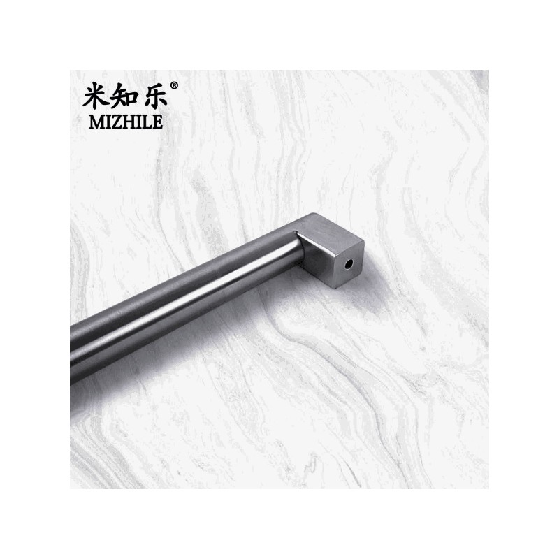 Doors/Handle/Built-In/Tableware/Fridge/Built-In Wardrobe/Dishwashers/Cleanser/Handle/692m