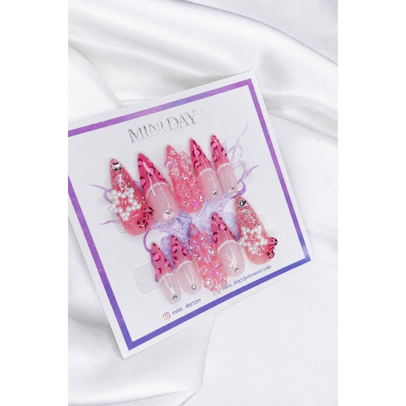 Pink Leopard Street Handmade Nail Tips - Long Ballerina /