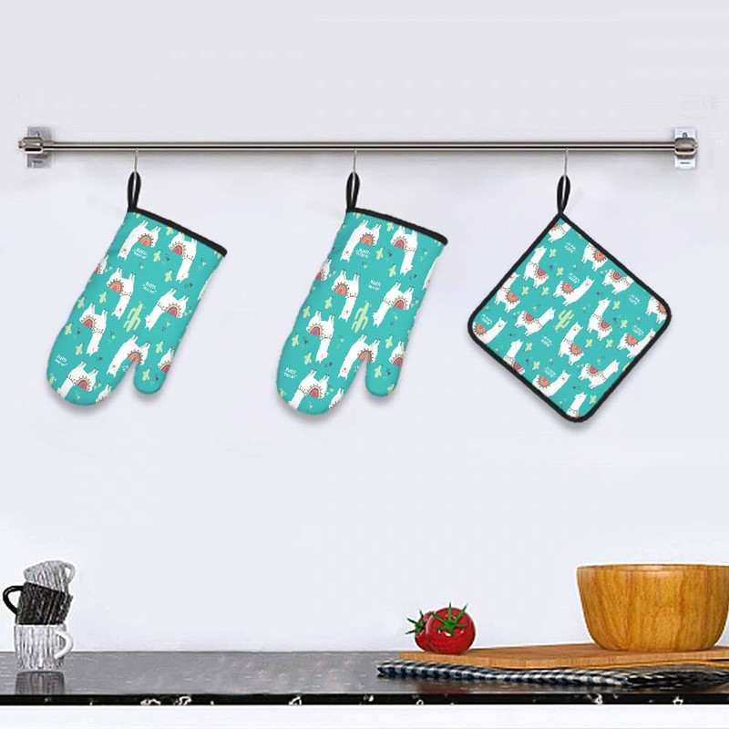 Mxocom Cute White Llama Oven Mitts and Pot Holders Sets