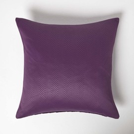 HOMESCAPES Aubergine Cushion Cover 18 x 18 Inch (45 x 45 cm) Purple Herringbone Chevron Textured Retro Geometric Design Sofa Cushion. Matching Curtains & Free Sample Swatches Available
