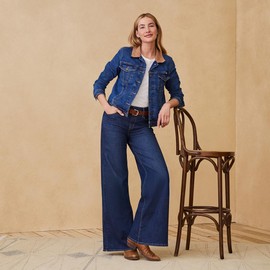 Levi Strauss Signature Gold Women's Totally Shaping Ultimate Pull-On Wide Leg Jeans Mid-Rise Stretch Denim (Also Available in Plus), (New) Blue Legend, 4