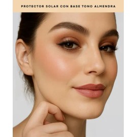Base Facial Cobertura Media Con Fps 50+ Emotions Labs