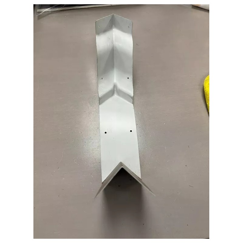 Quality Aluminum 6" Gutter Outside Strip Mitre