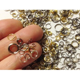 M01122 MOREZMORE 300pc Mini Jump Rings Mixed Sizes and Colors 3mm 4mm 5mm 6mm 7mm 8mm 9mm 10 mm Gold Silver Bronze for Making Puppet Props and Puppet Clothes