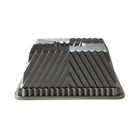 Nordic Ware Bundt Squared Pan, 10-Cup Capacity, Graphite