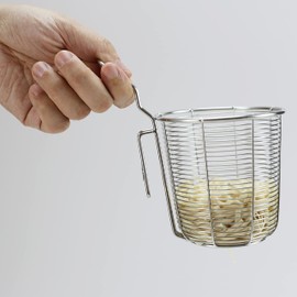 EIKS Spider Strainer Stainless Steel Wire Deep Basket for Hot Pot Cooking Spaghetti Pasta Noodles Dumpling - Rinsing, Straining, Draining Application