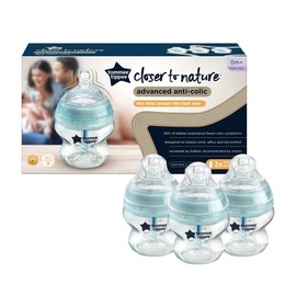 Tommee Tippee Anti-Colic Baby Bottles, Slow-Flow Breast-Like Teat and Unique Anti-Colic Venting System, 150ml, Pack of 3