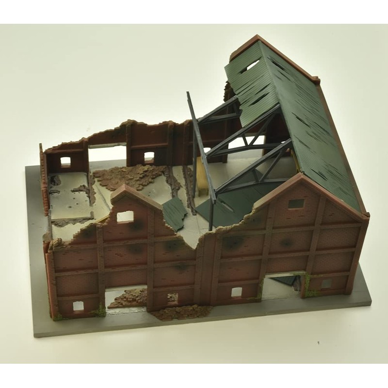 Tomytec 313779 1/144 Diocolle Combat Series DCM12 Distressed Warehouse, Painted