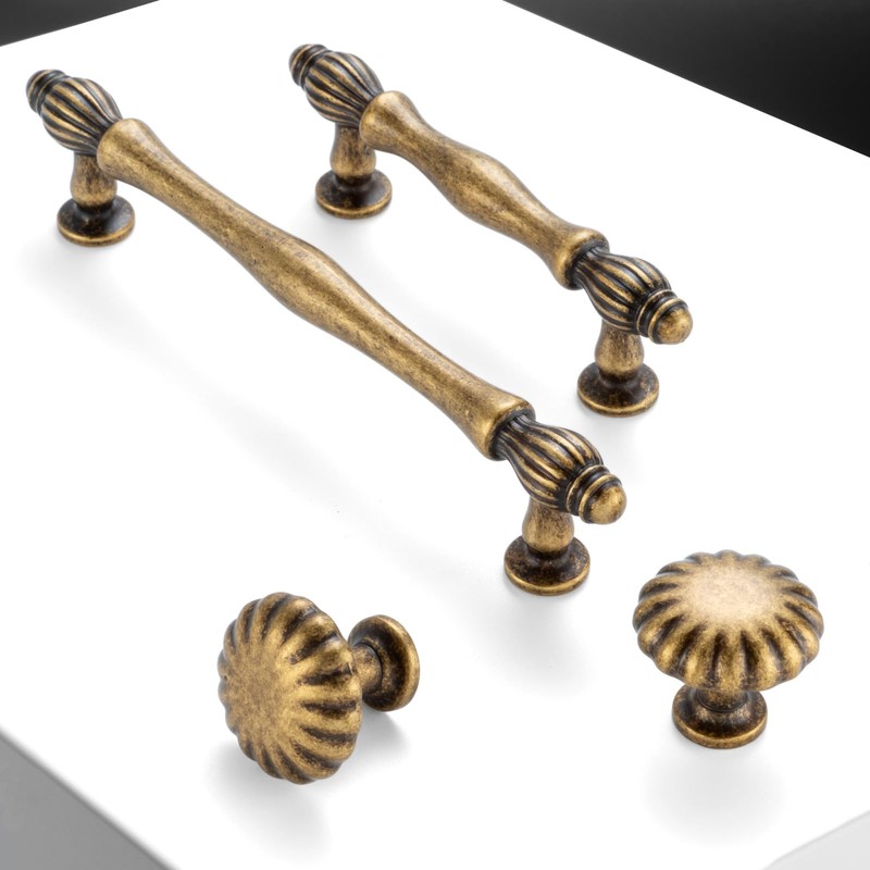 BEROSSA 10 Pack 3 Inch Antique Brass Cabinet Pulls Vintage